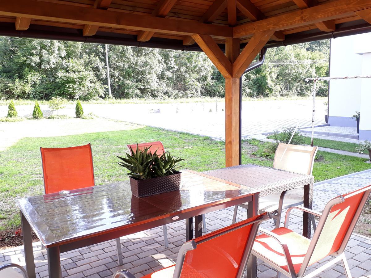 Private Home Rifat Dubrave Gornje Ngoại thất bức ảnh